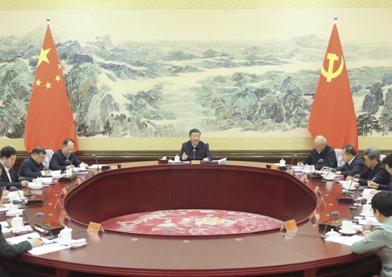 习近平同全国妇联新一届领导班子成员集体谈话 