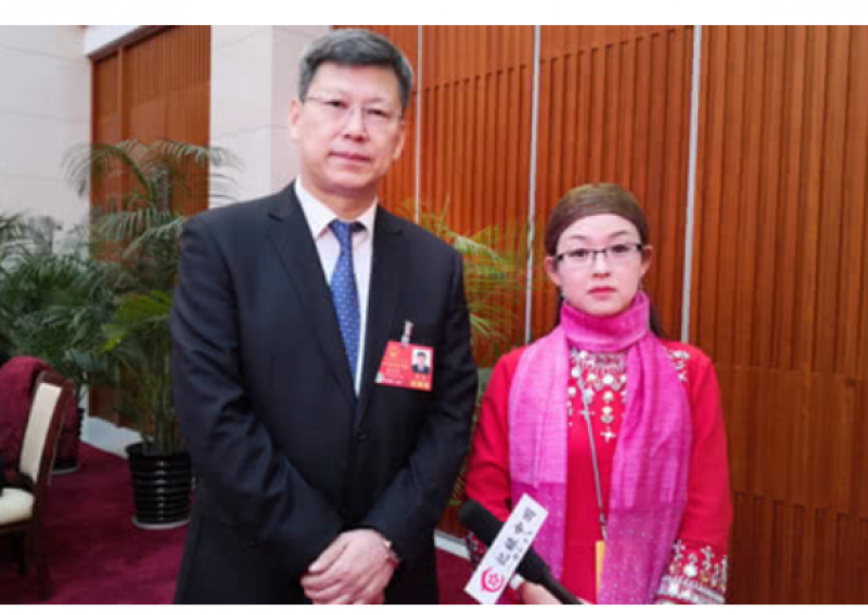 内蒙古两会：赤峰市市长 孟宪东——全力以赴打赢2019年脱贫攻坚目标 CHINA记录中国 