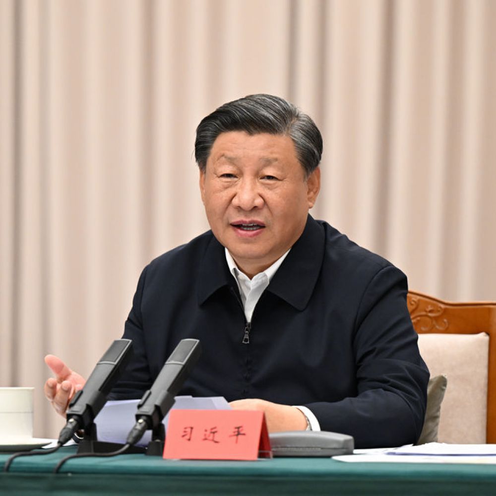 习近平主持召开新时代推动东北全面振兴座谈会并发表重要讲话 