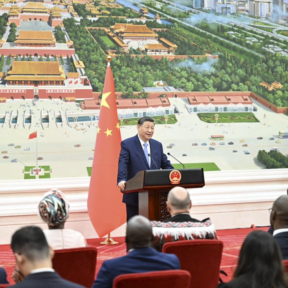 习近平接受外国新任驻华大使递交国书