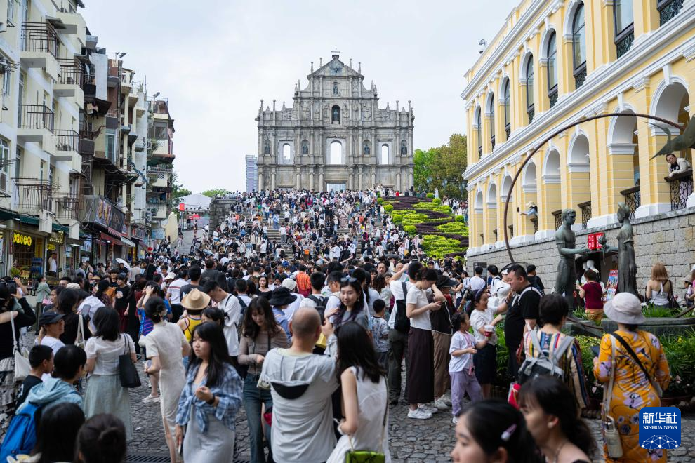 入境旅客创新高“五一”假期感受澳门之美