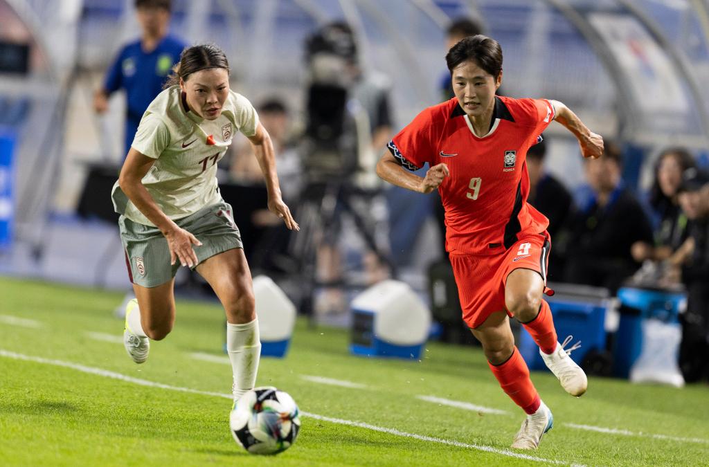 东亚杯｜补时遭“绝平”中国女足2:2战平韩国